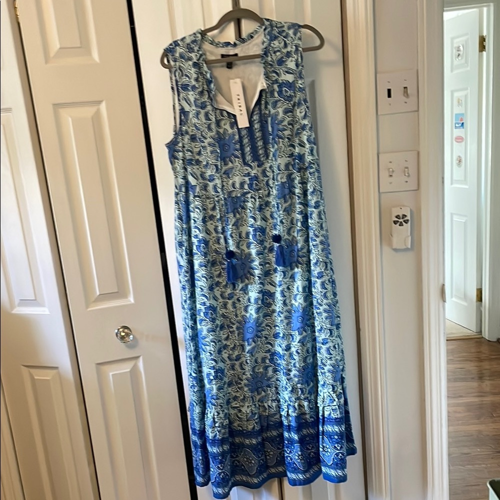 Tribal Blue and White  Maxi Sundress Large new with tags - Picture 3 of 11